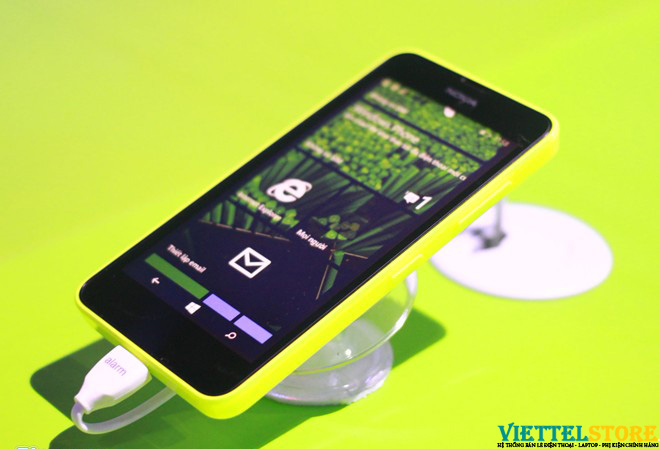 Lumia_630_1_viettelstore